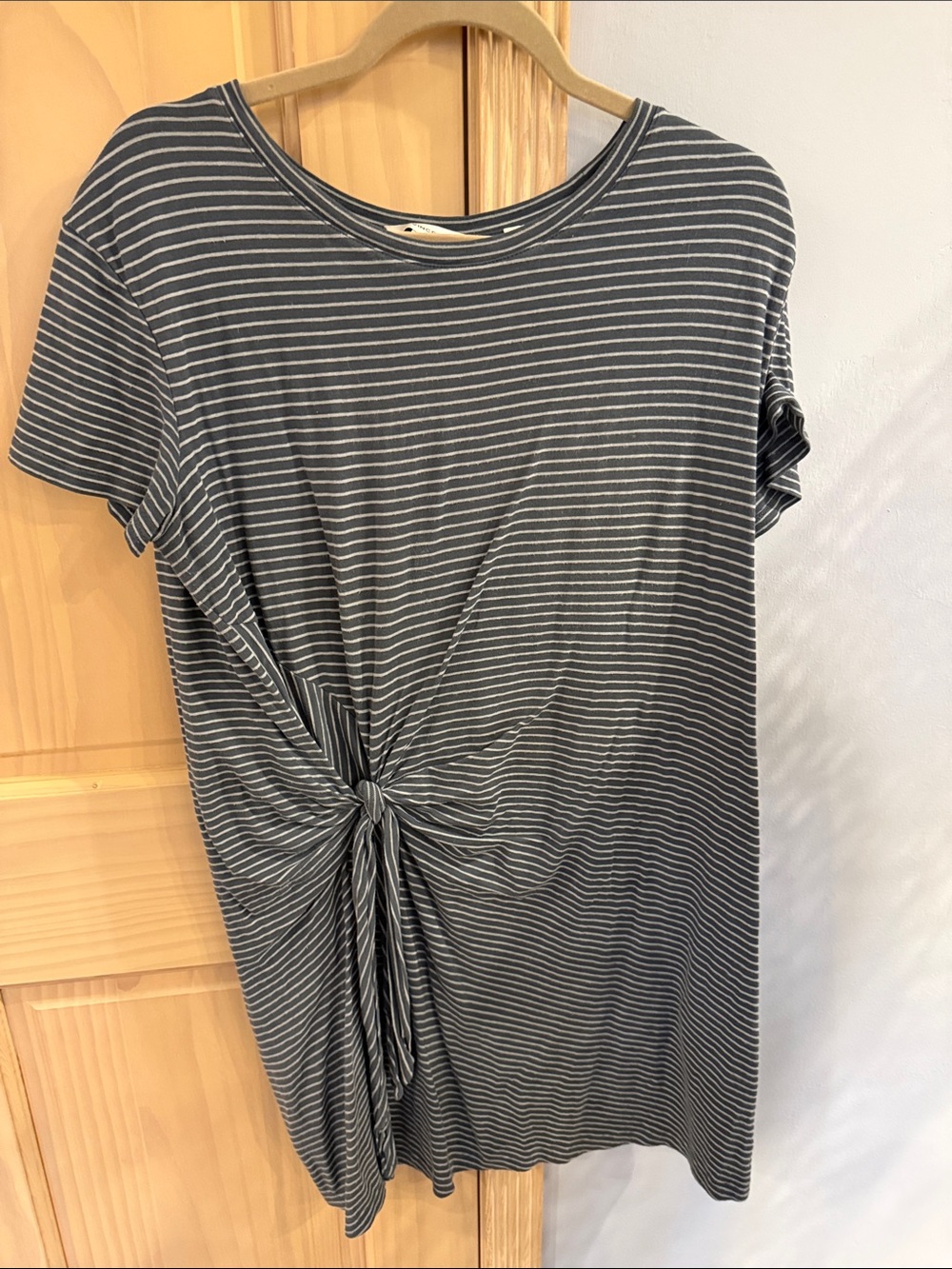 Vince Women’s Blue White Striped Side Tie Knot Short Sleeve T-Shirt Top Size M